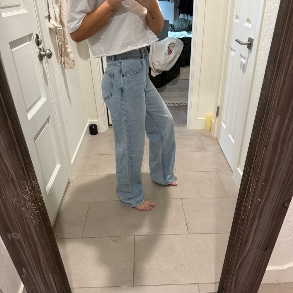 Classic Light Blue Women's Jeans